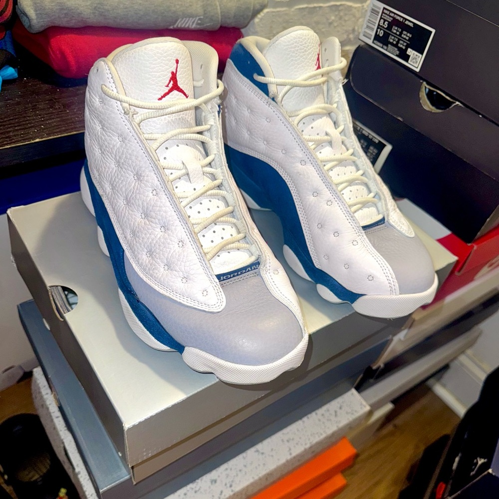 Jordan 13 French Blue Size 8.5 Brand New Only Worn Twice